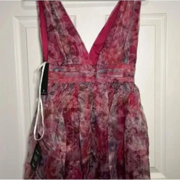 Lulu's Garden Romance Floral Maxi Dress - Picture 9 of 10